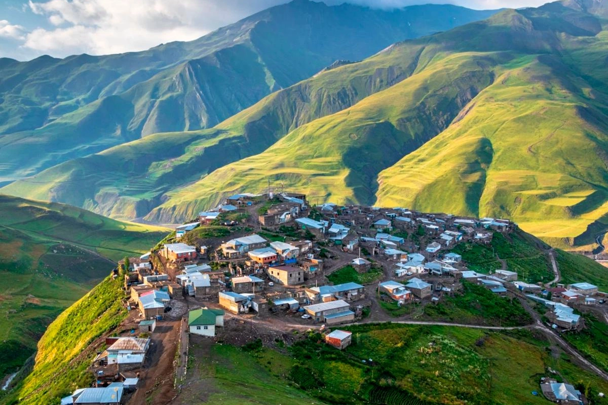 Azərbaycanlı turistlərin nəyə pul xərclədiyi məlum oldu