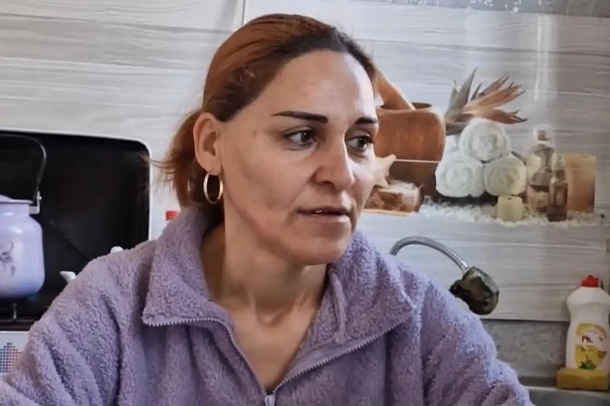 İki azyaşlı uşaq anası ölüm kağızına görə sosial müavinət ala bilmir