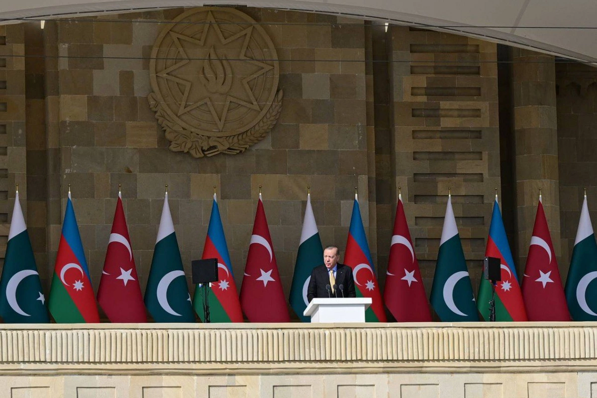 Ərdoğan: Axan hər damla qan ortaq tariximizə qızıl hərflərlə yazılmışdır