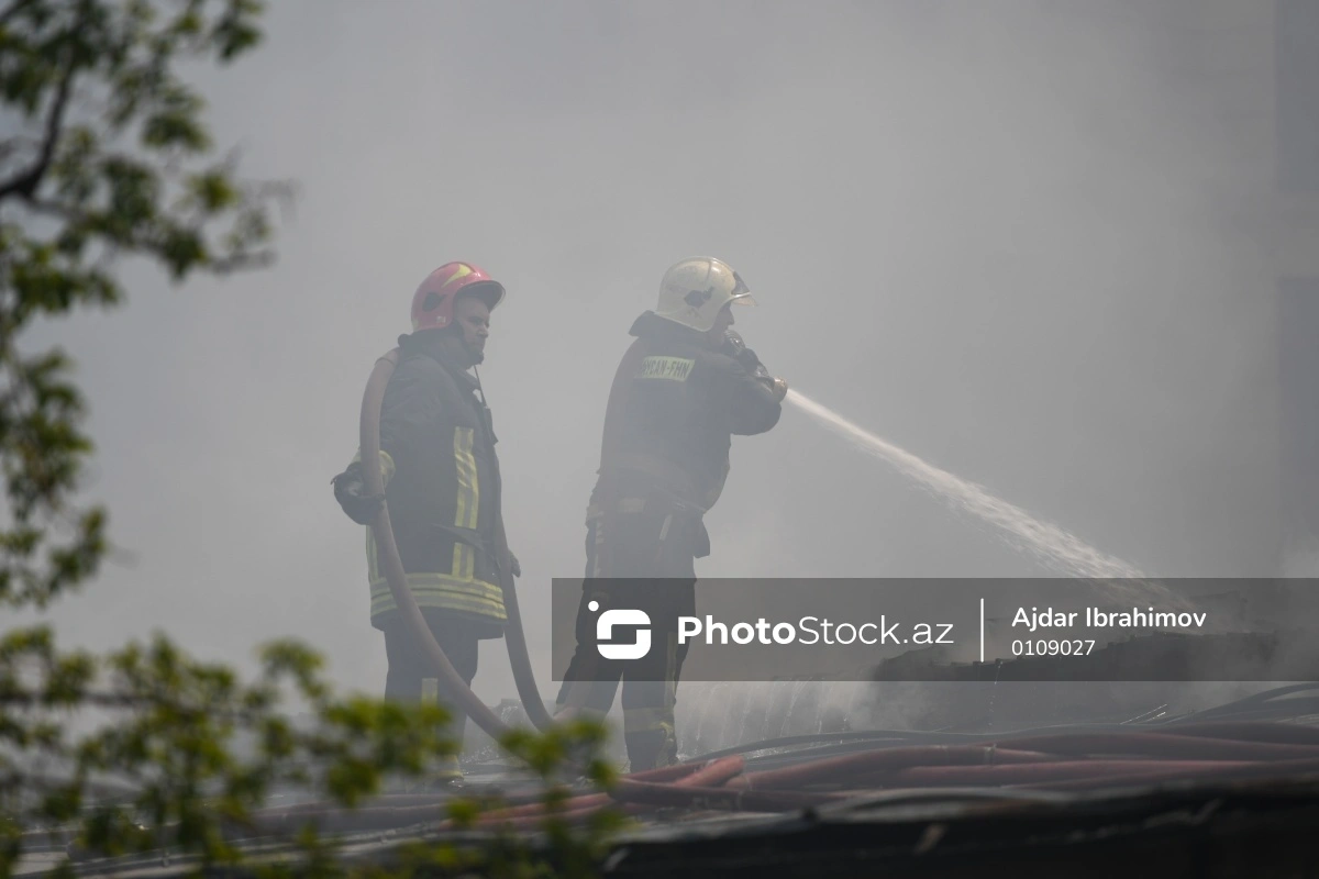 Возросло число погибших при пожаре в бакинской многоэтажке: пострадало много людей
