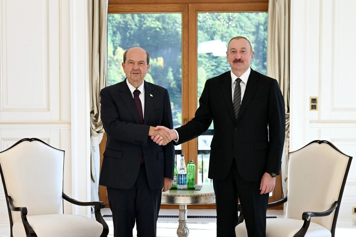 İlham Əliyev Qəbələdə Şimali Kiprin Prezidenti ilə görüşüb
