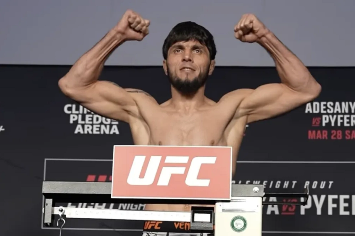 Tofiq Musayev bu gün UFC-də növbəti döyüşünə çıxacaq