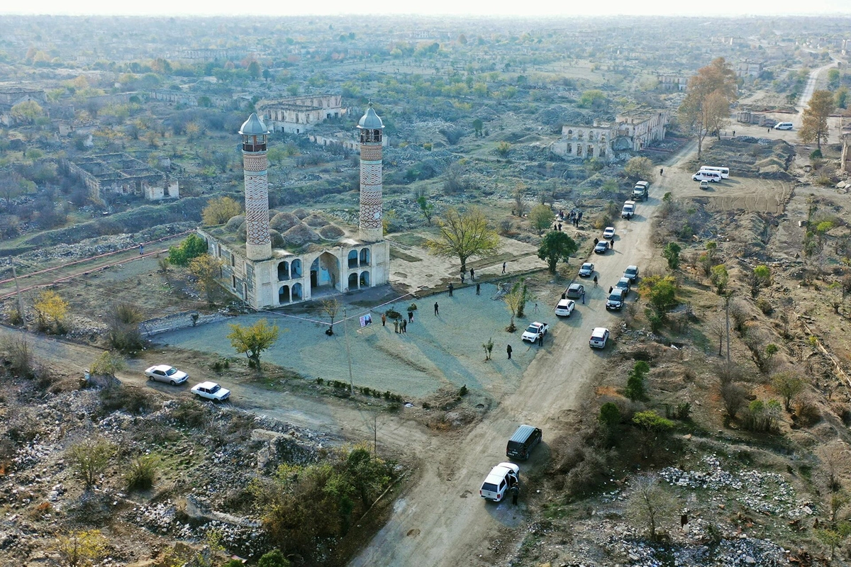 Nazir müavini: işğaldan azad edilmiş ərazilərdə 4 məscid, 7 türbə, 4 monastır və 13 məbəd bərpa edilib