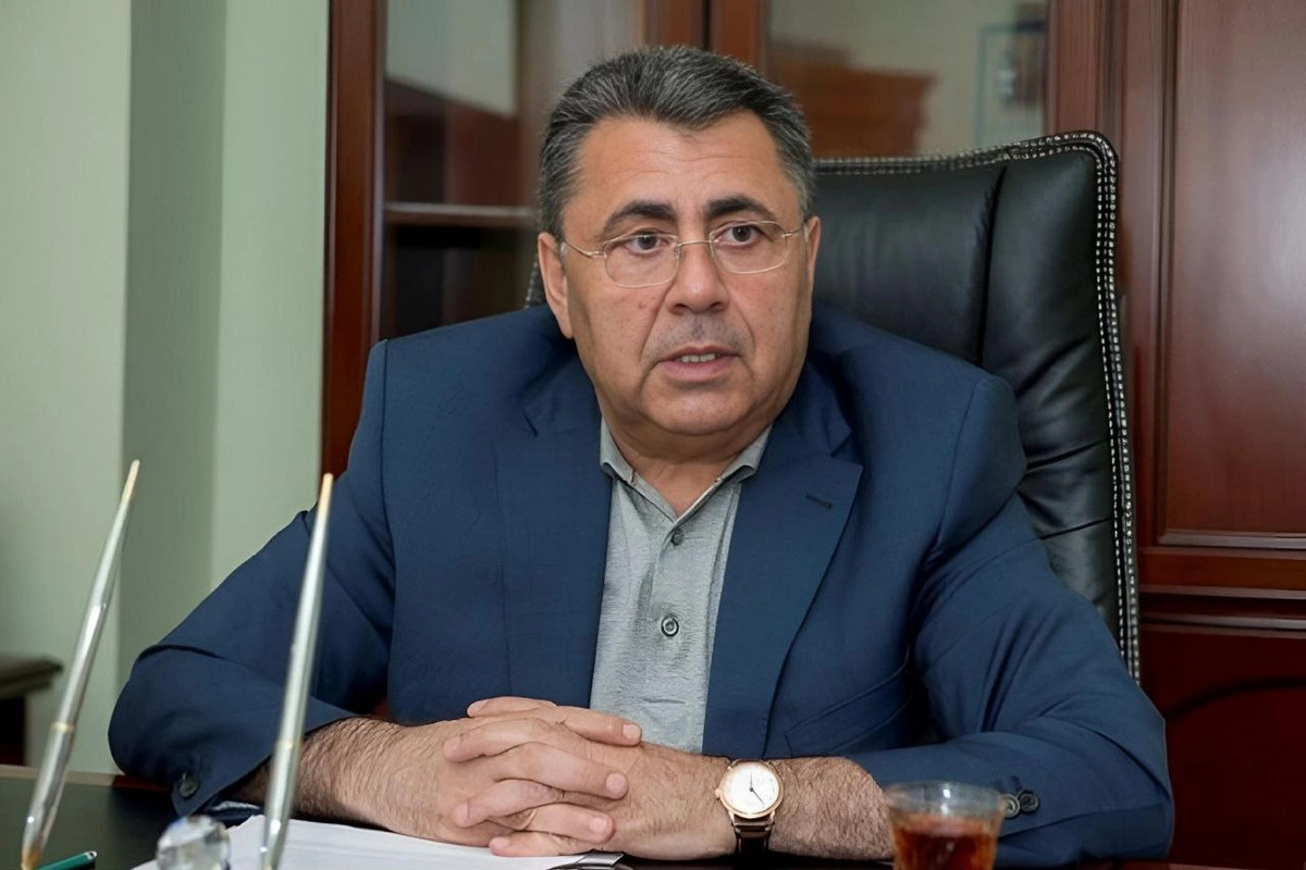 Cavanşir Paşazadə: Pay torpaqlarında tikilən evlərlə bağlı problem var