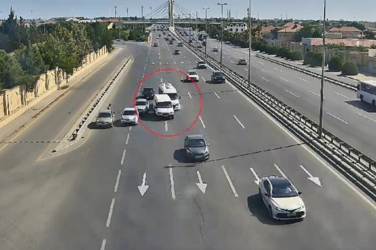 Bakıda 9 ayda 1463 yol-nəqliyyat hadisəsi baş verib Bakıda 9 ayda 1463 yol-nəqliyyat hadisəsi baş verib