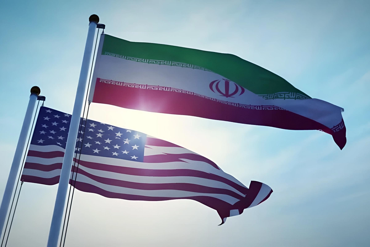 Посольство США в Иране призвало американцев немедленно покинуть республику