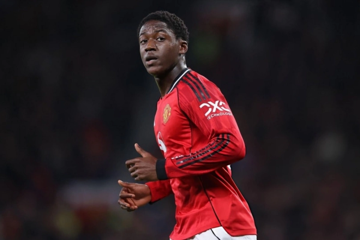 Mançesterin gənc yarımmüdafiəçisi Napoliyə keçə bilər