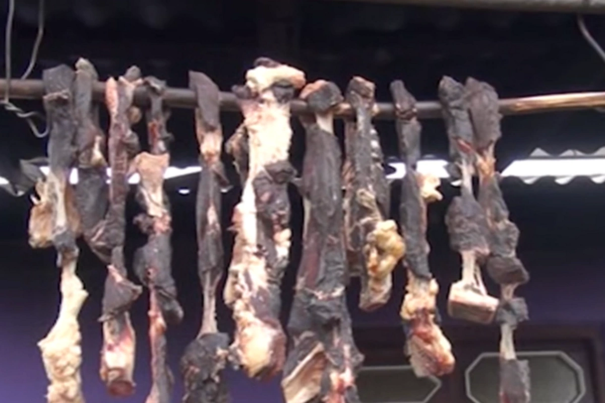 Hazırlanması bir ay çəkir: Şimal-Qərb bölgəsinin unikal qida növü