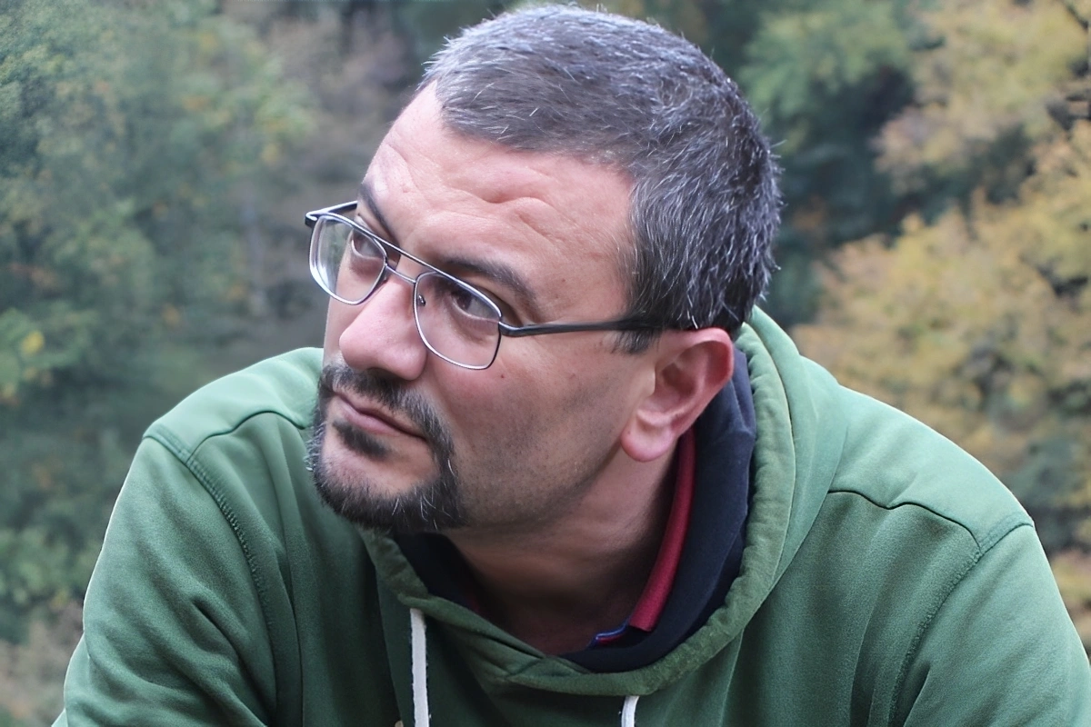 Azərbaycanın tanınmış rəssamı vəfat etdi Azərbaycanın tanınmış rəssamı vəfat etdi