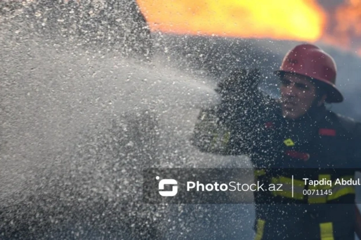 Bakıda dönərxanada YANĞIN başlayıb