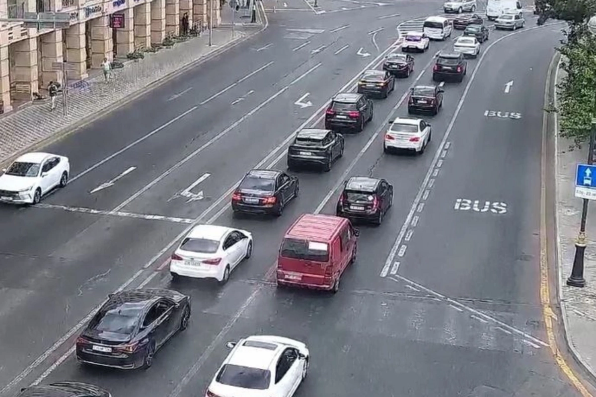 Bakıda bu yollarda tıxac var