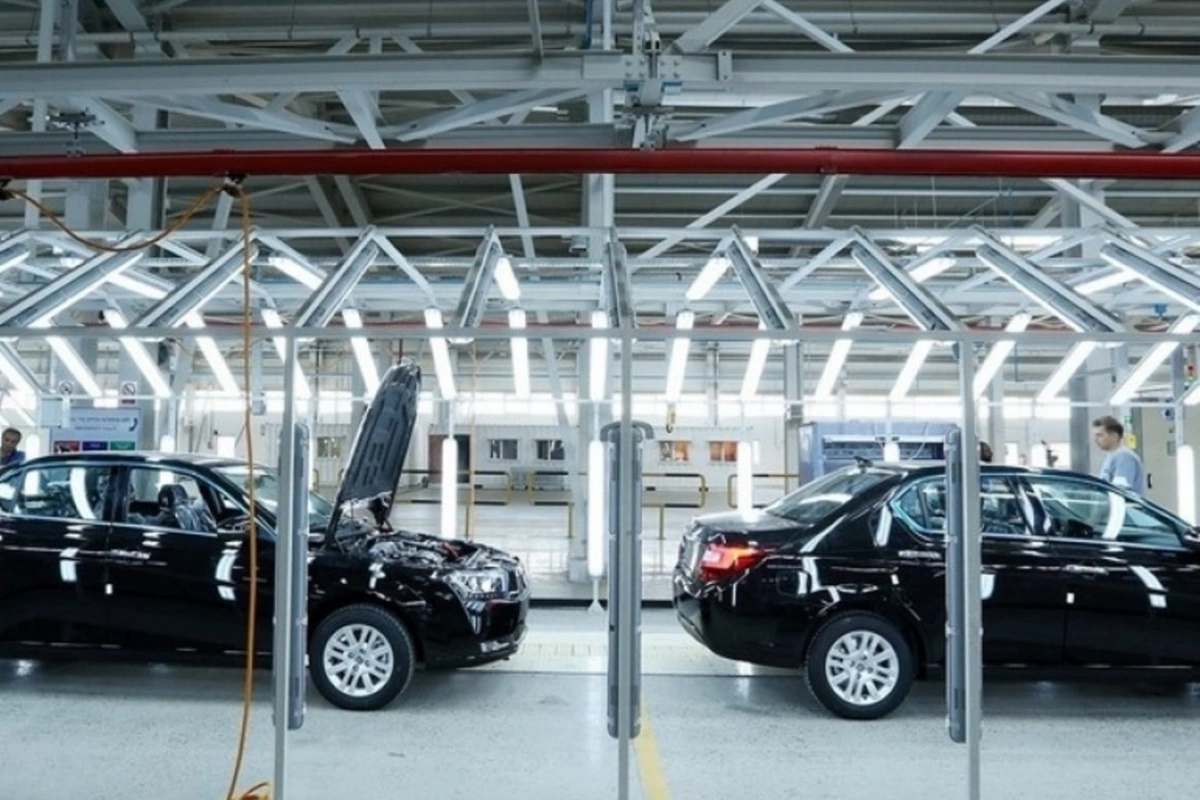 Azərbaycanın avtomobil bazarında yeni dövr: Yerli zavodlar hibrid istehsalına başlaya biləcəklər?