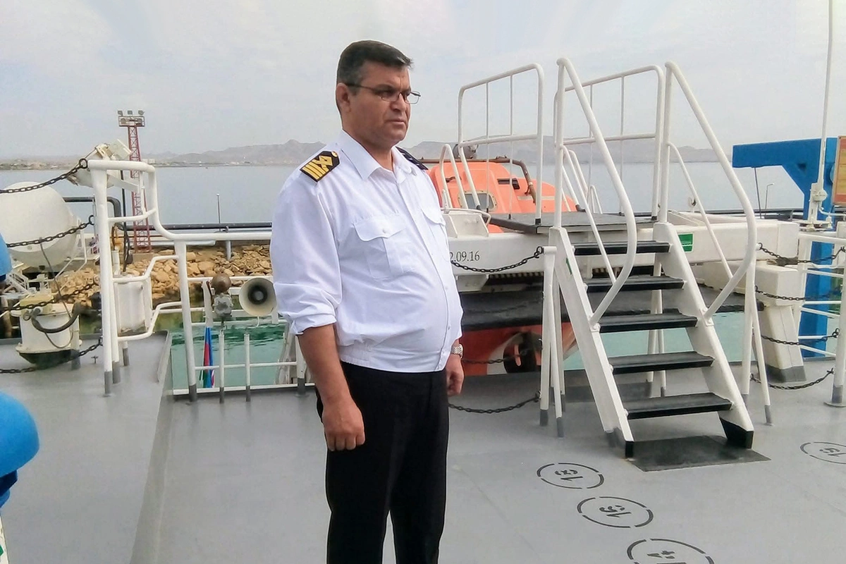 Gəmi kapitanı vəfat etdi
