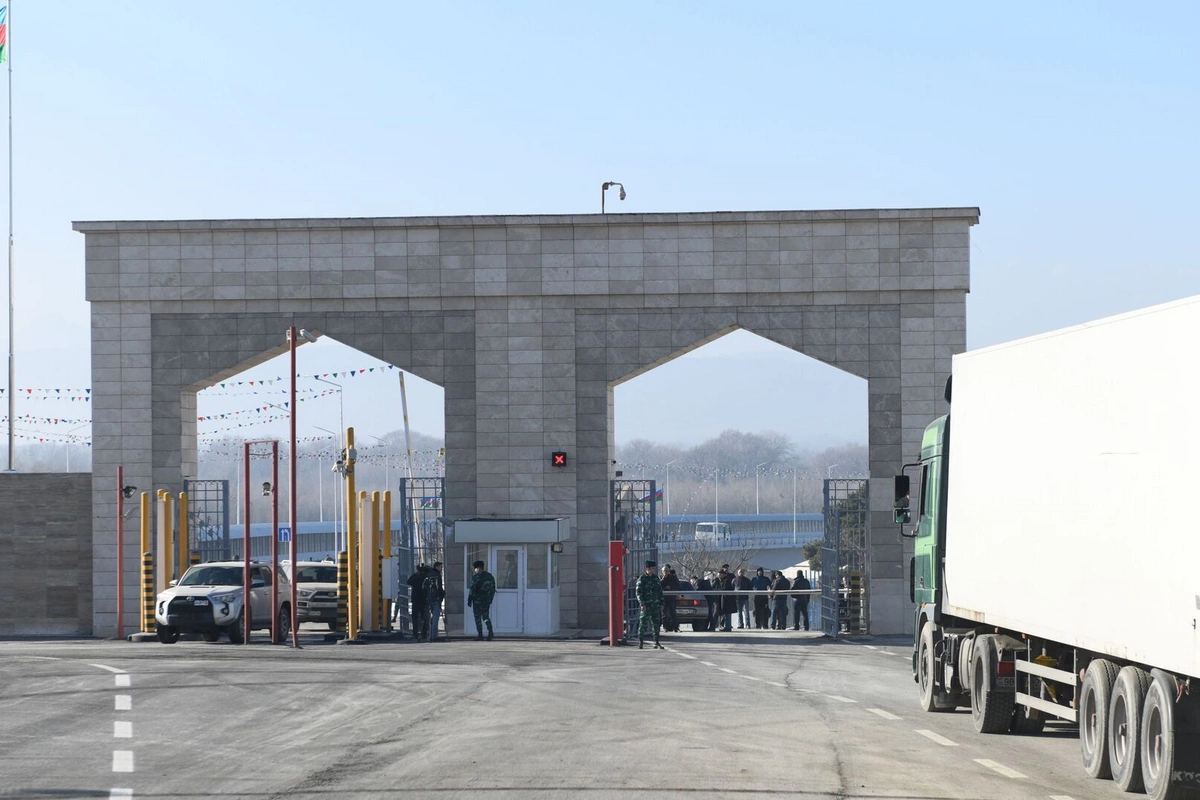 Yeni ildən quru sərhədlər açılacaq? - İki ölkə ilə gediş-gəliş bərpa ola bilər