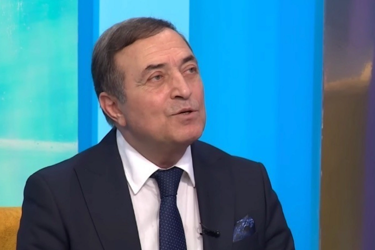 Xalq artisti: Mənimlə bir dəfə şəkil çəkdirib, deyir ki, ustadımdır