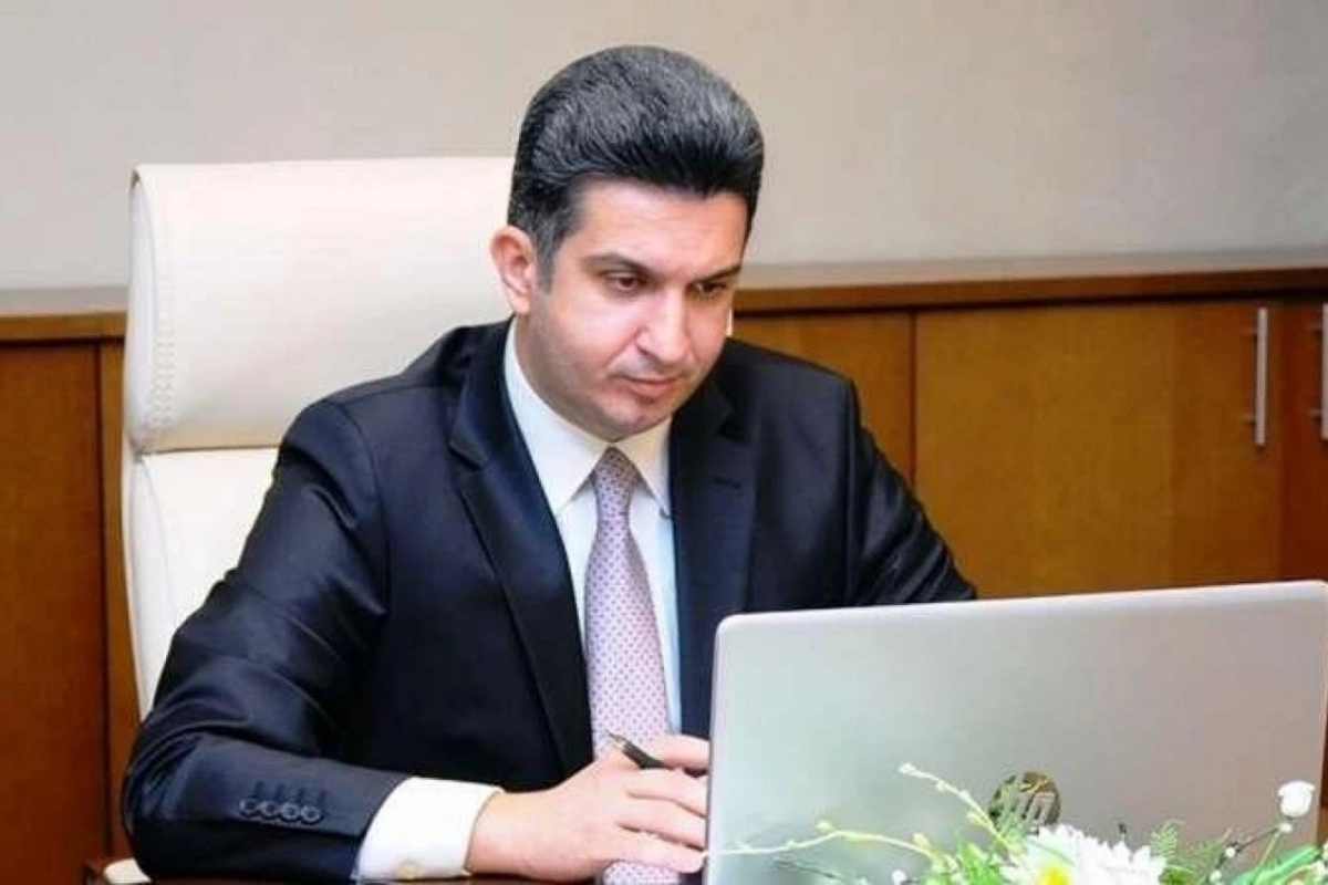 Göygölün yeni icra başçısı üç vəzifəli şəxsi işdən çıxardı