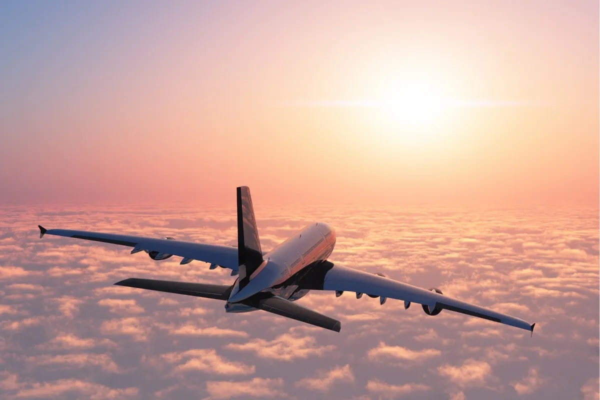 İrandakı vəziyyət aviaşirkətləri çökdürüb