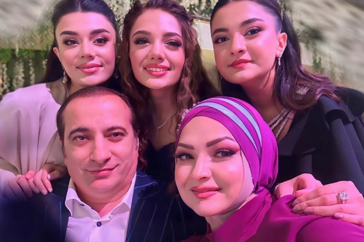 Xalq artistinin ailə üzvləri ilə yeni görüntüləri Xalq artistinin ailə üzvləri ilə yeni görüntüləri