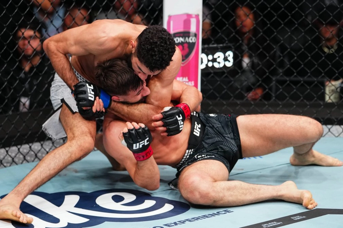 Nazim Sadıxov UFC-də ilk məğlubiyyətini aldı