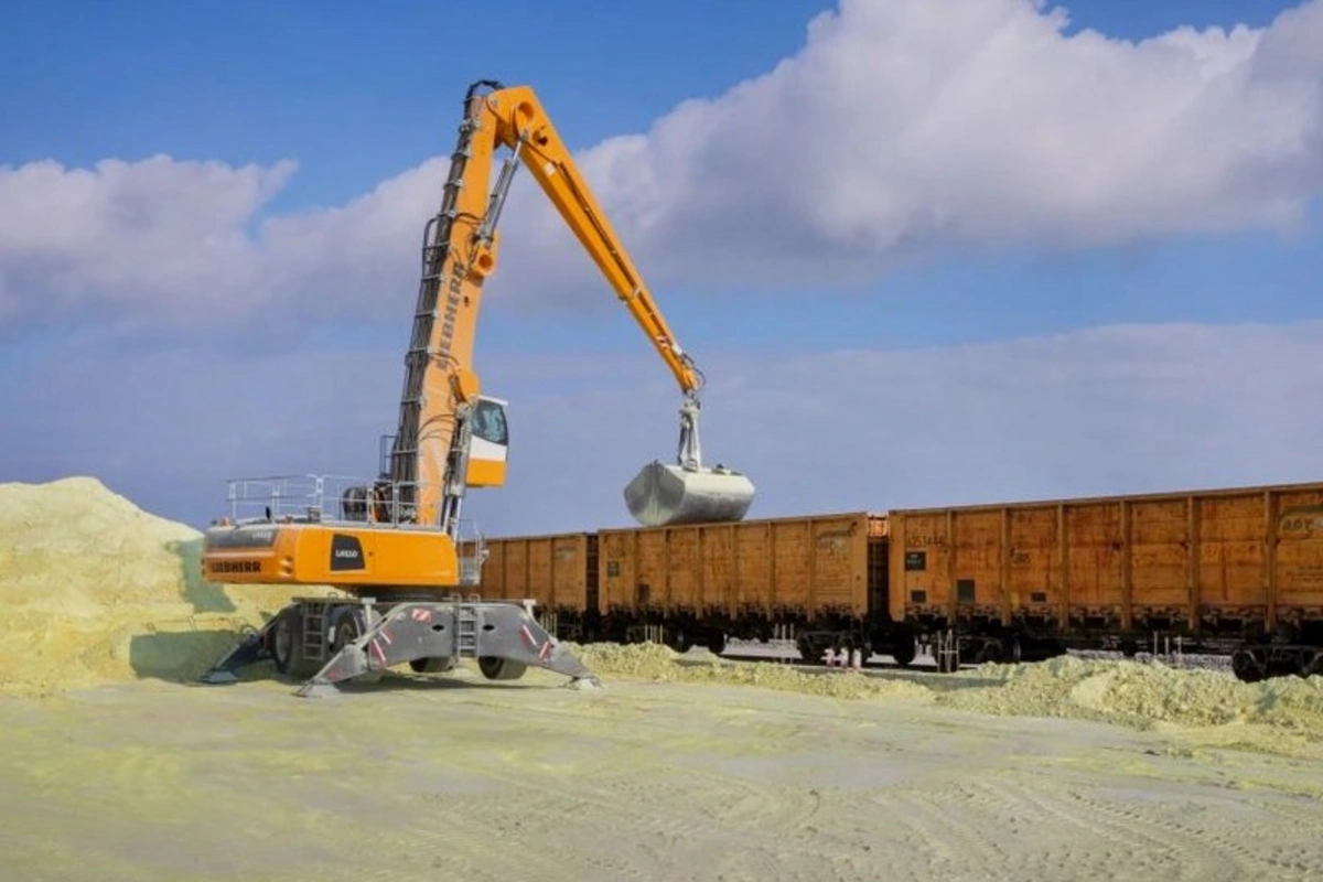 Zirə Limanından dəmir yolu ilə tranzit yüklərin daşınmasına ilk dəfə start verilib