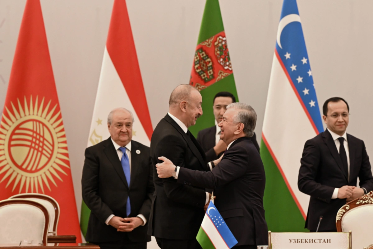 Prezident: Orta Dəhlizin inkişafı Azərbaycan və Mərkəzi Asiya ölkələri üçün strateji əhəmiyyət kəsb edir