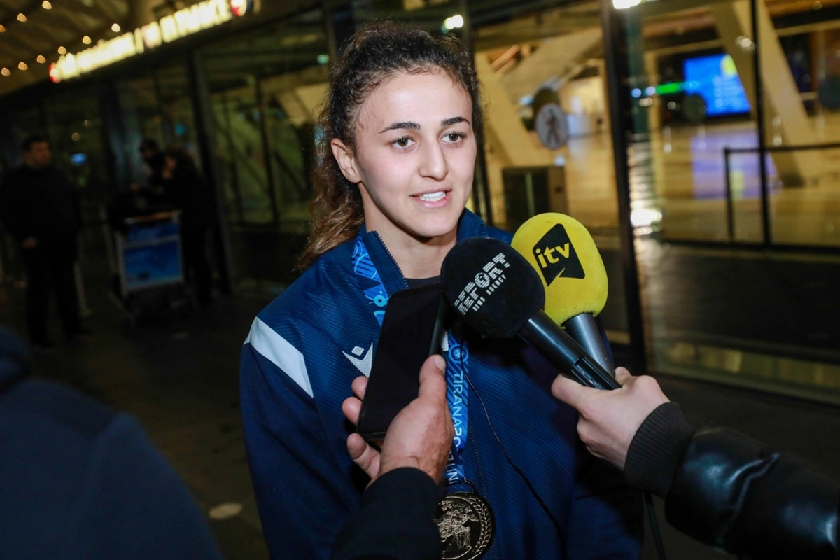 Jalə Əliyeva: Dünya çempionu olduğum üçün çox sevinirəm Jalə Əliyeva: Dünya çempionu olduğum üçün çox sevinirəm