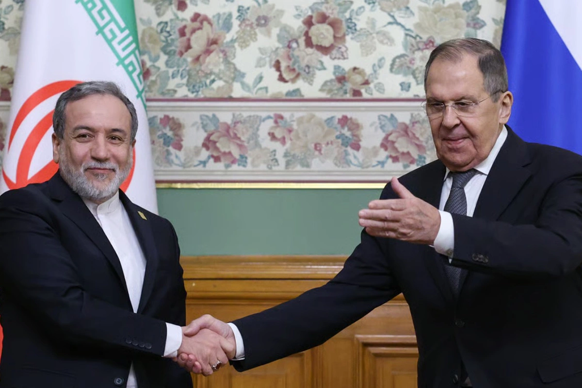 Lavrov və Əraqçi arasında telefon danışığı: gərginlik müzakirə olundu