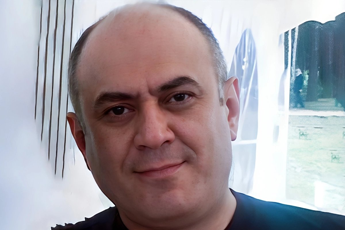 Məşhur generalın yarım milyonluq evi hərraca çıxarıldı Məşhur generalın yarım milyonluq evi hərraca çıxarıldı