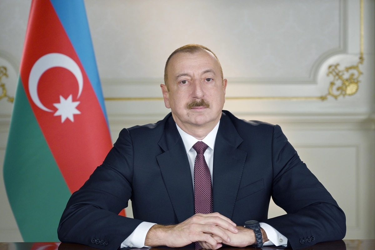 Президент Ильхам Алиев выразил соболезнования Мевлюту Чавушоглу