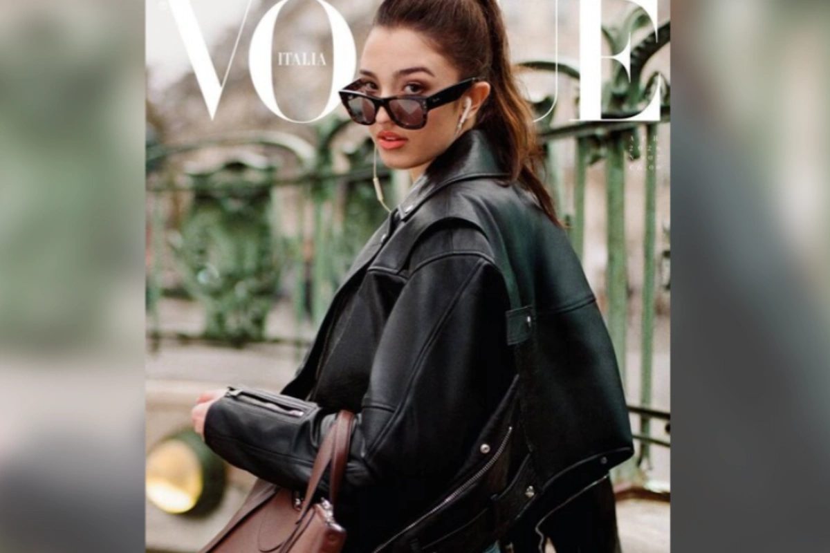 Младшая дочь Моники Беллуччи дебютировала на обложке Vogue