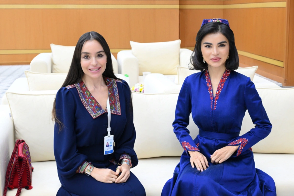 Leyla Əliyeva Özbəkistan Respublikası Prezidenti Administrasiyasının rəhbəri ilə görüşüb