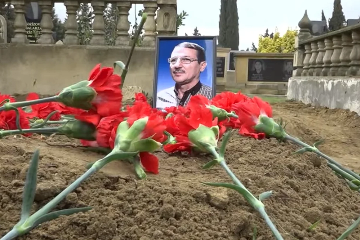 Qohumları gəlmədi, dostu sahib çıxdı: Elşən Binəqədinin son vəsiyyəti yerinə yetirildi