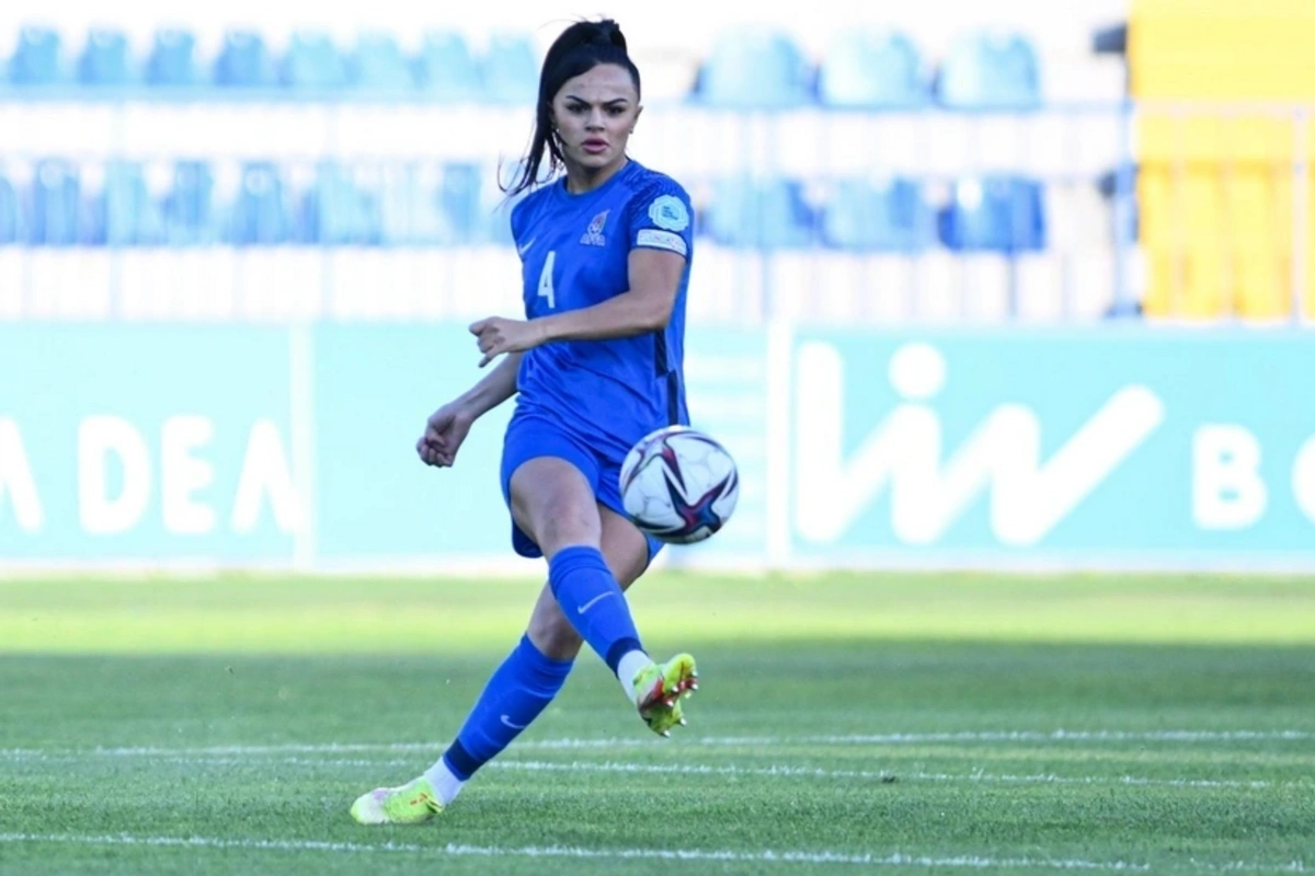 Azərbaycan millisinin üzvü Almaniya klubuna transfer olunub