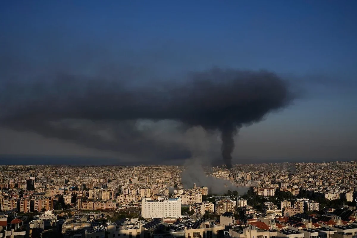 The death toll from Israeli airstrikes on Lebanon has risen to 912
