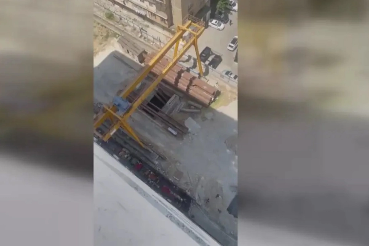 Binanın altından metroya keçid inşa edilir?