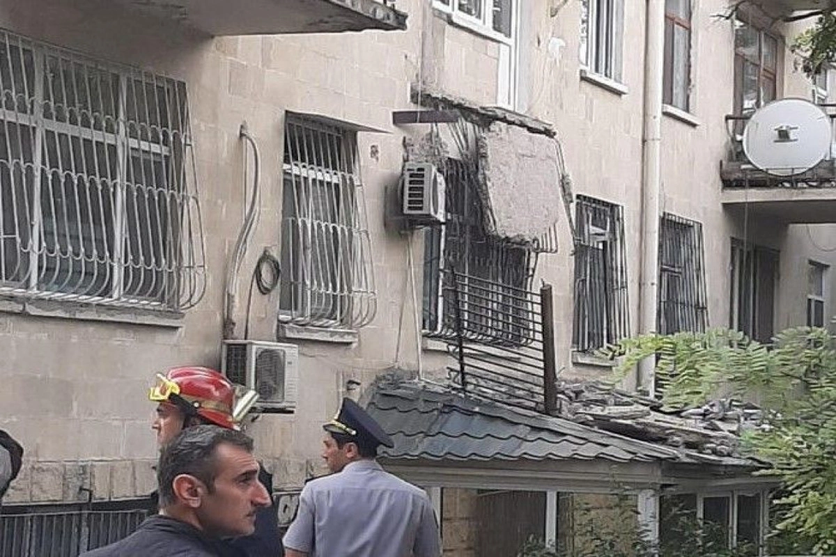 A balcony of a residential building collapsed in Azerbaijan, there is one fatality