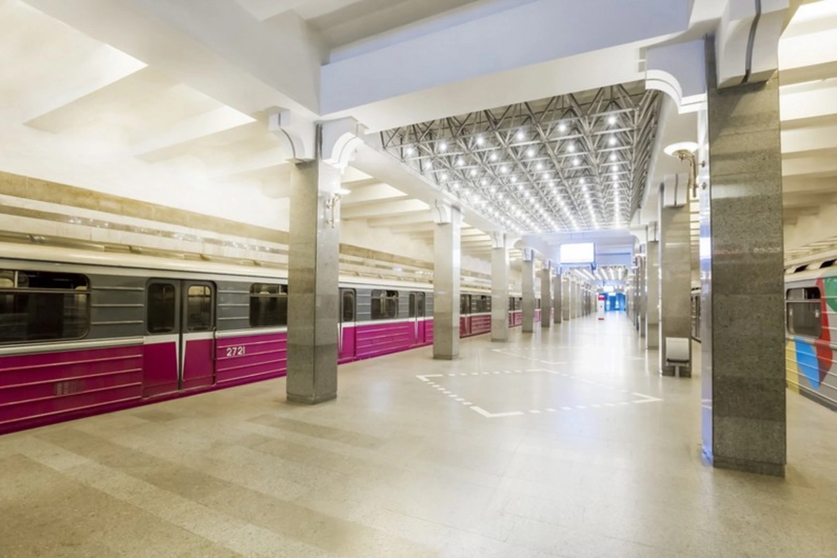 Bakı Metropolitenində qatarların yeni hərəkət cədvəli Bakı Metropolitenində qatarların yeni hərəkət cədvəli