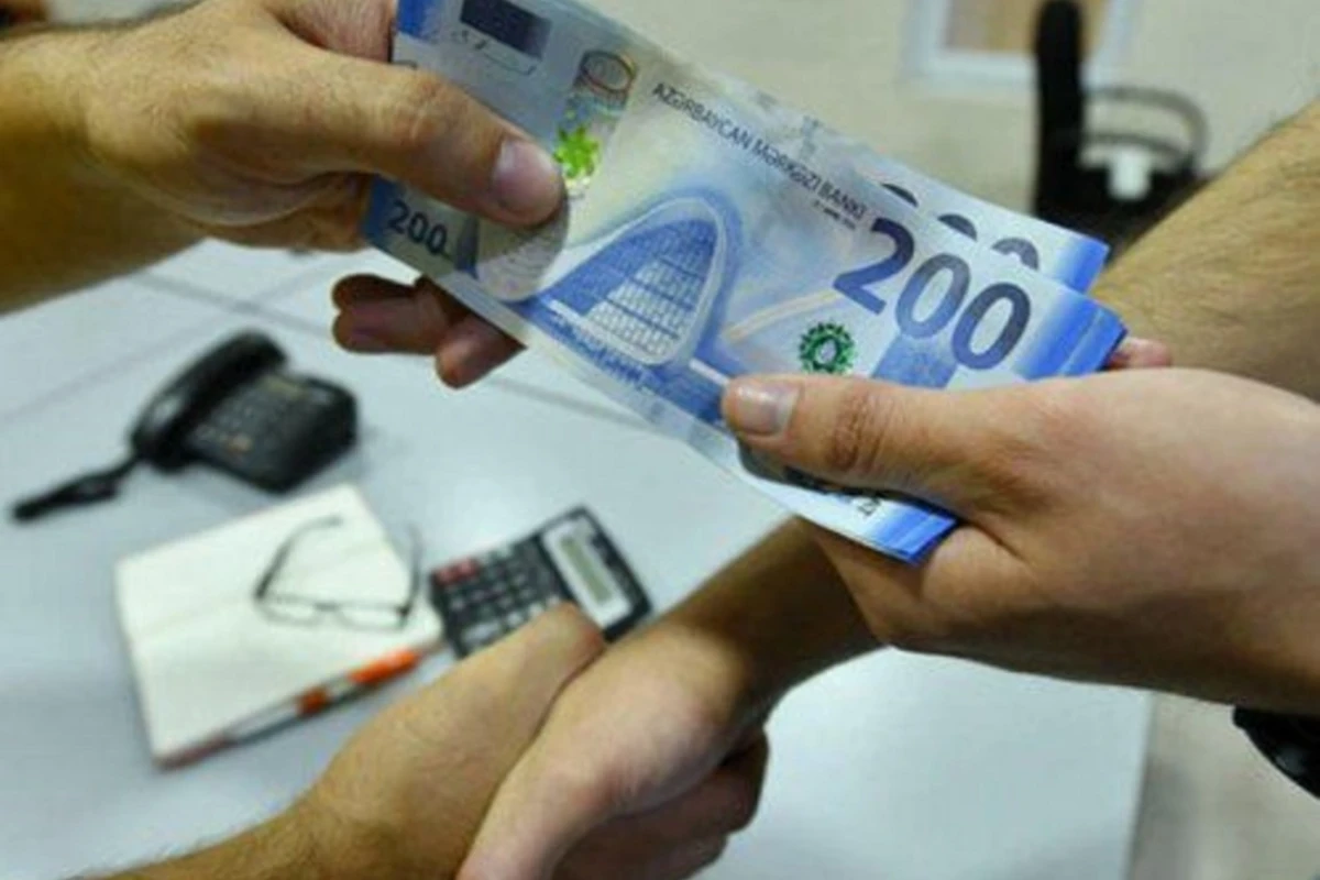 Rüşvət almaqda ittiham olunan hakim qərardan kassasiya şikayəti verib