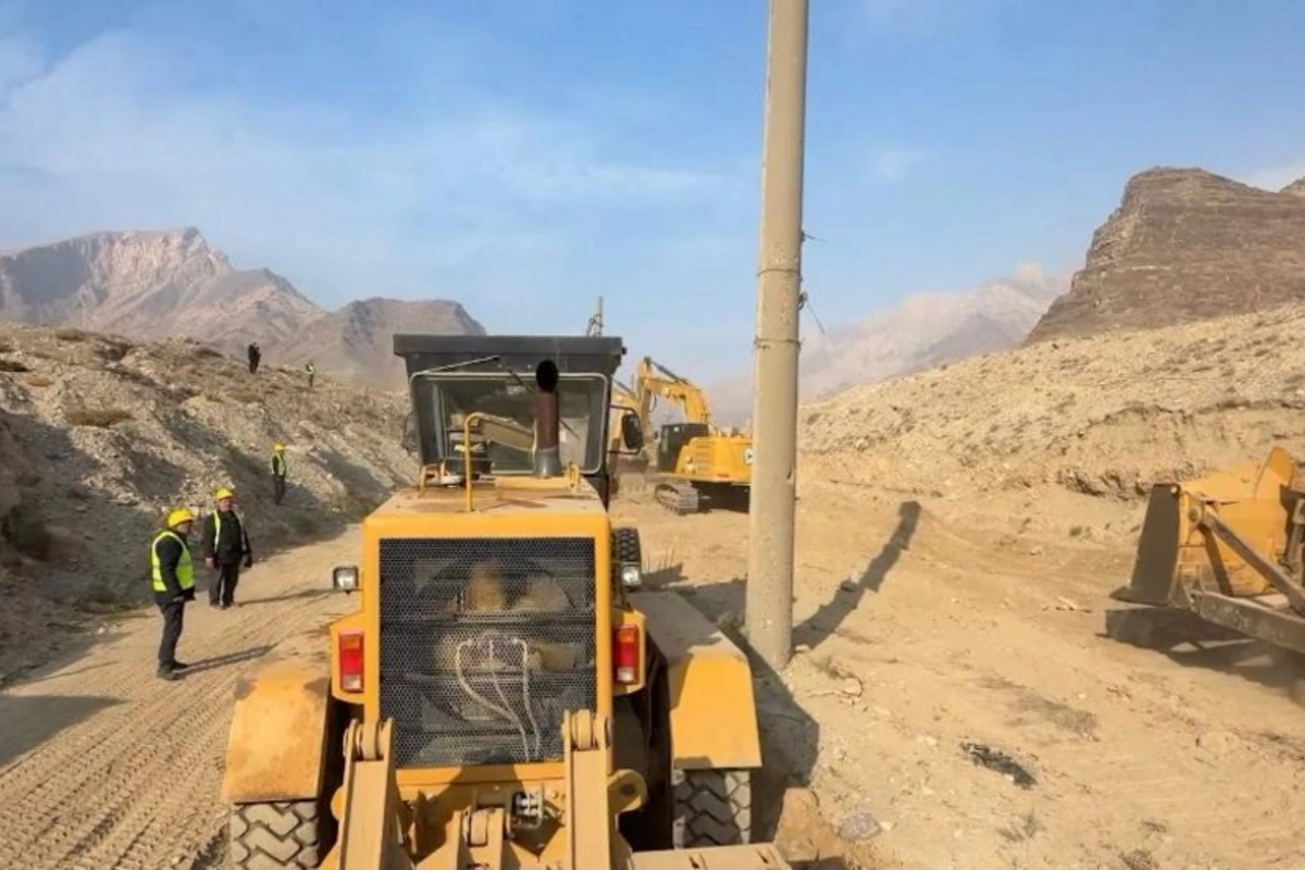 Naxçıvan dəmir yolunun Ermənistanla sərhədində tikinti işlərindən GÖRÜNTÜLƏR