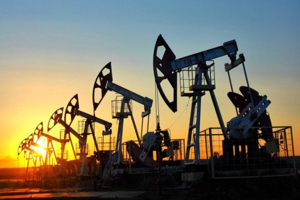 Azərbaycan nefti cüzi bahalaşıb