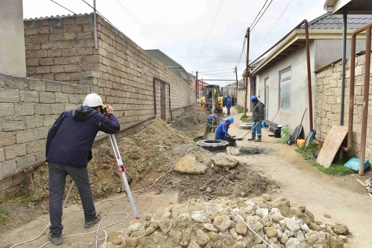 Sabunçuda kanalizasiya kollektorunda baş vermiş çökmə aradan qaldırılacaq