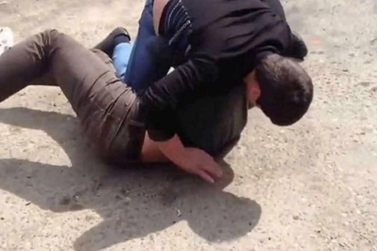 Sosial şəbəkə mübahisəsi faciə ilə bitdi - 52 yaşlı kişi bir yumruq zərbəsindən öldü