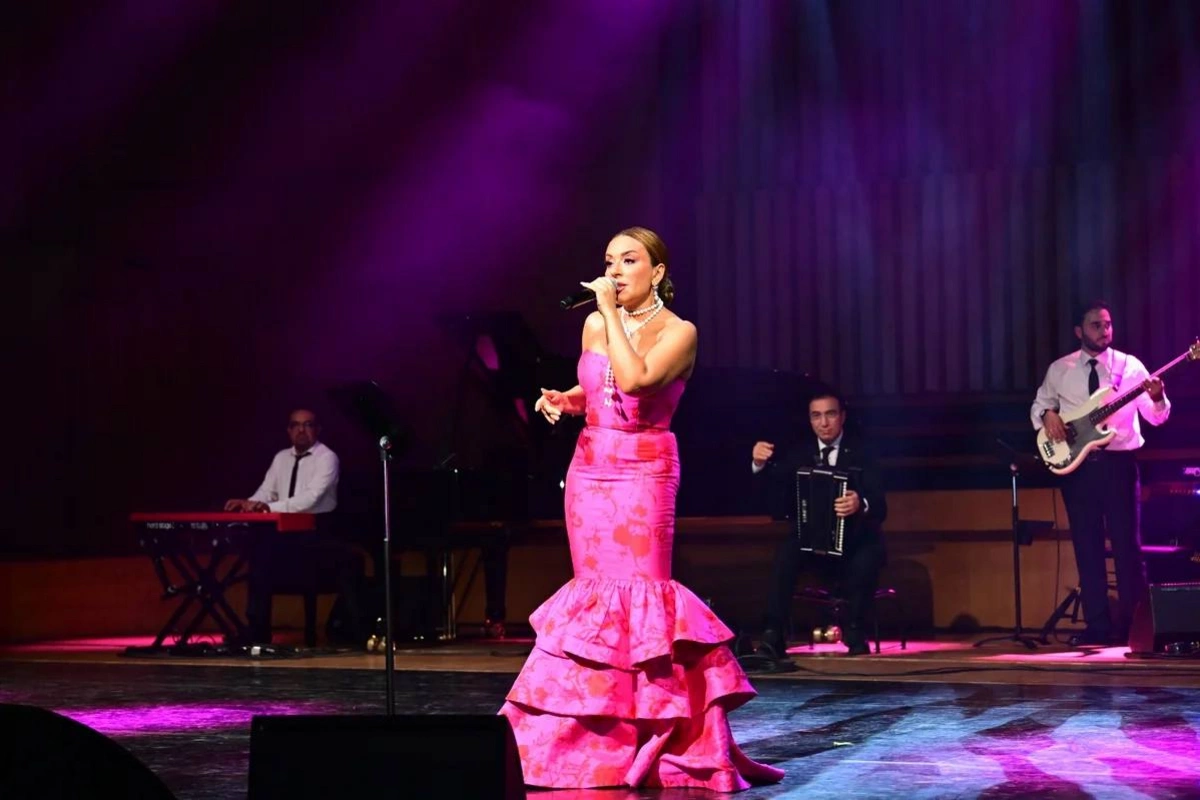 Tünzalə Ağayeva Xorvatiyada Azərbaycan musiqisi gecəsində çıxış etdi