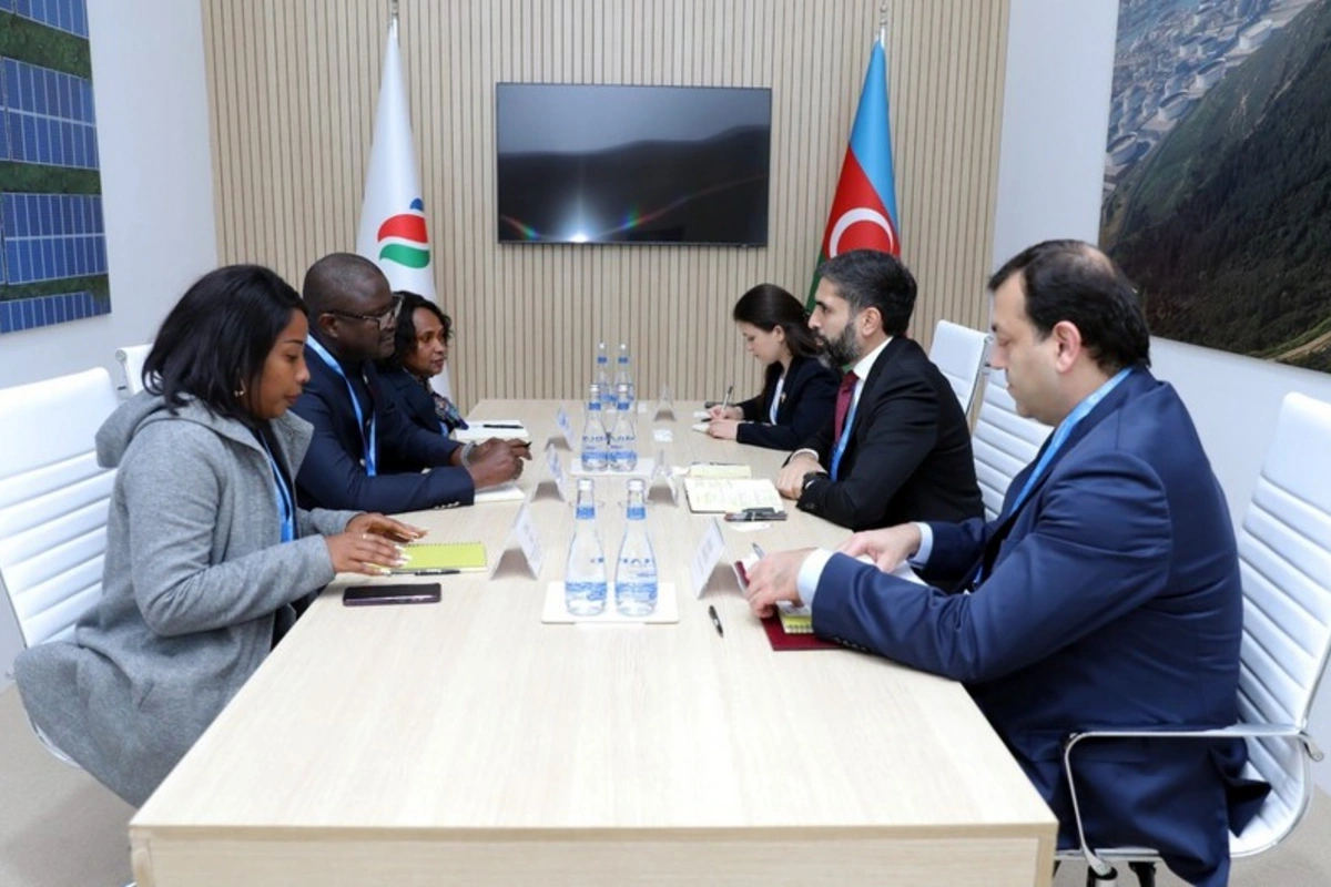 SOCAR изучает возможности сотрудничества с Гвинеей-Бисау в сфере зеленой энергии SOCAR изучает возможности сотрудничества с Гвинеей-Бисау в сфере зеленой энергии