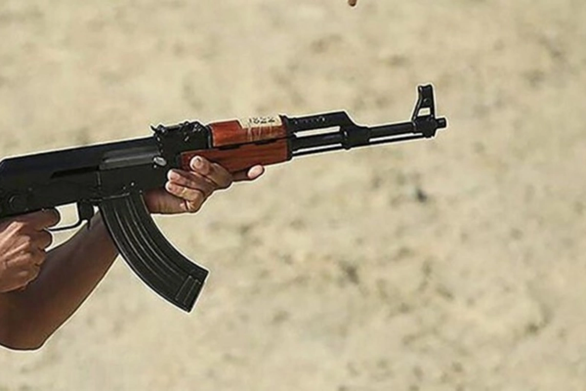 İranda baş verən atışmada üç hücumçu zərərsizləşdirilib, bir polis ölüb