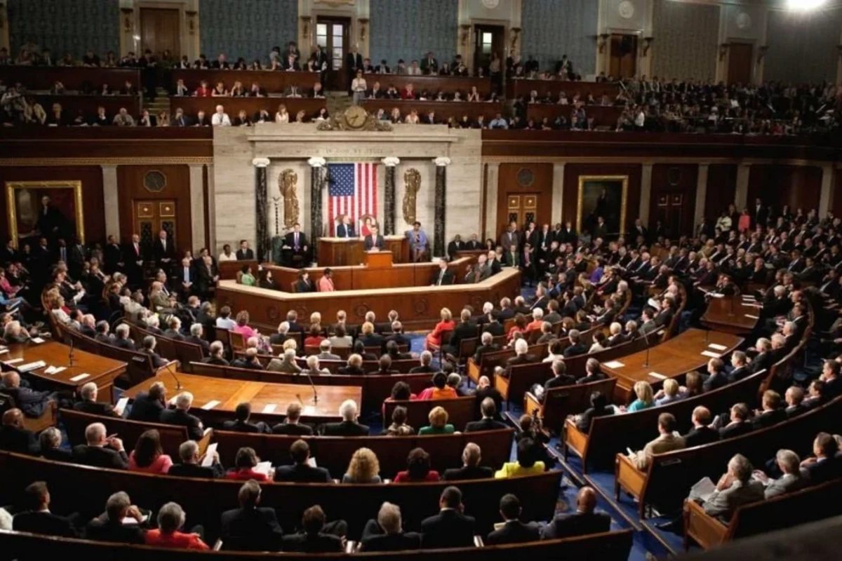 The US Senate voted to tighten sanctions against Russia and Iran