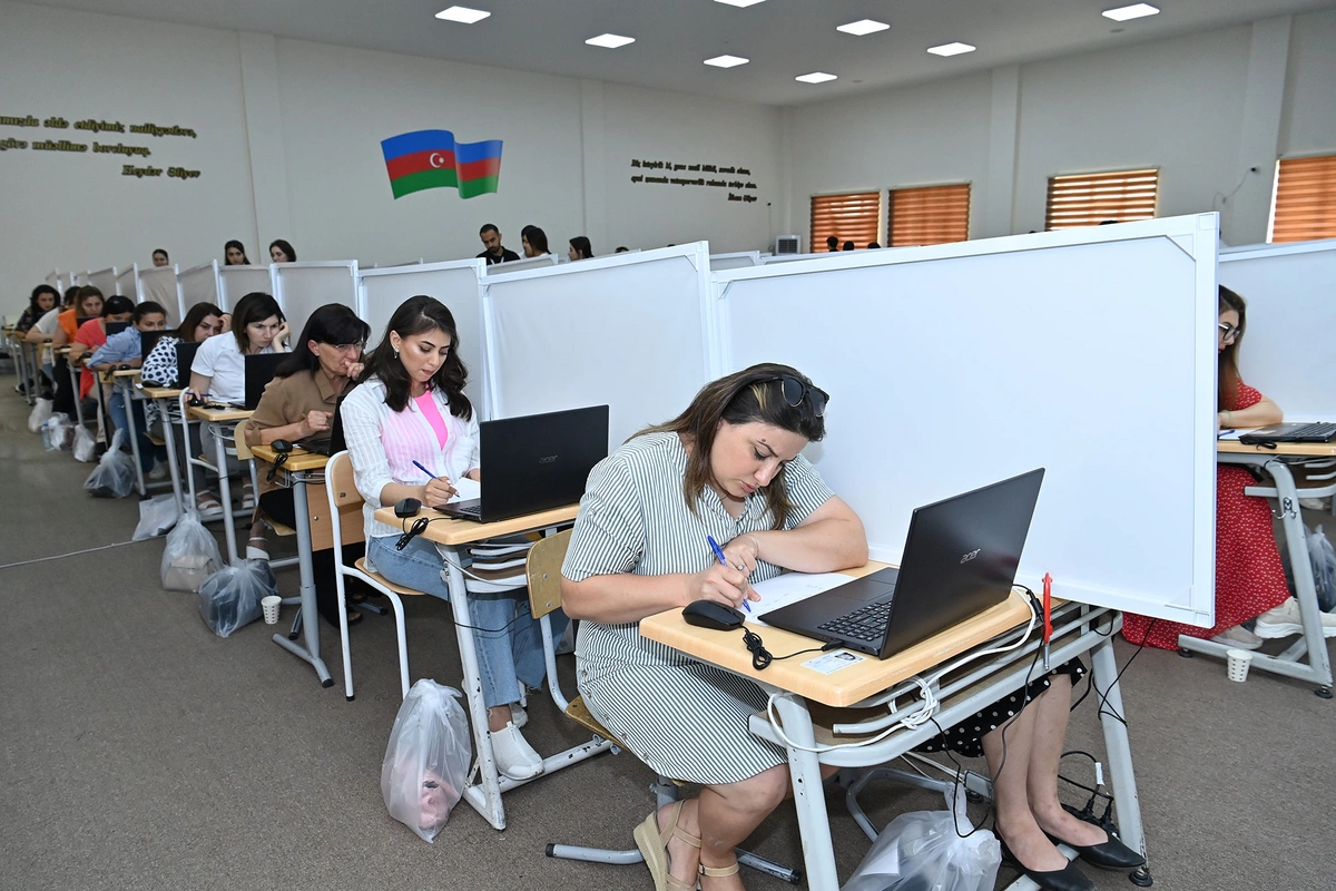 Bu gün təkrar sertifikatlaşdırmanın müsahibə mərhələsinə start veriləcək Bu gün təkrar sertifikatlaşdırmanın müsahibə mərhələsinə start veriləcək