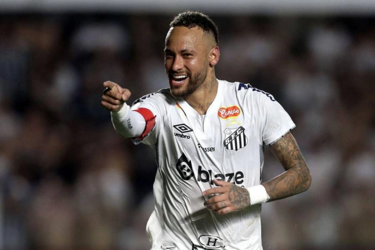 Neymar 46 milyon dollarlıq ev aldı - Avtomobili birbaşa yaşadığı mərtəbəyə qalxacaq