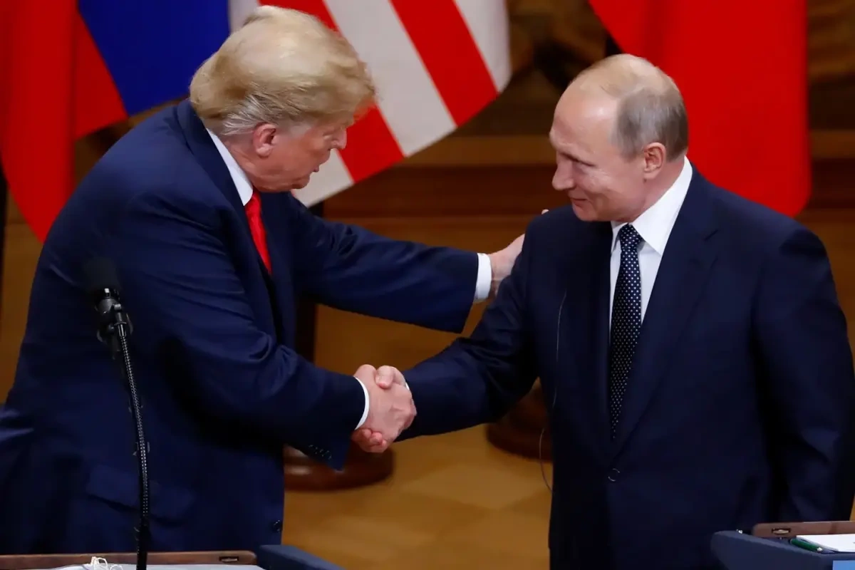 Tramp Körfəz turunu başa vurdu: Putinlə ən qısa zamanda görüşəcəyəm