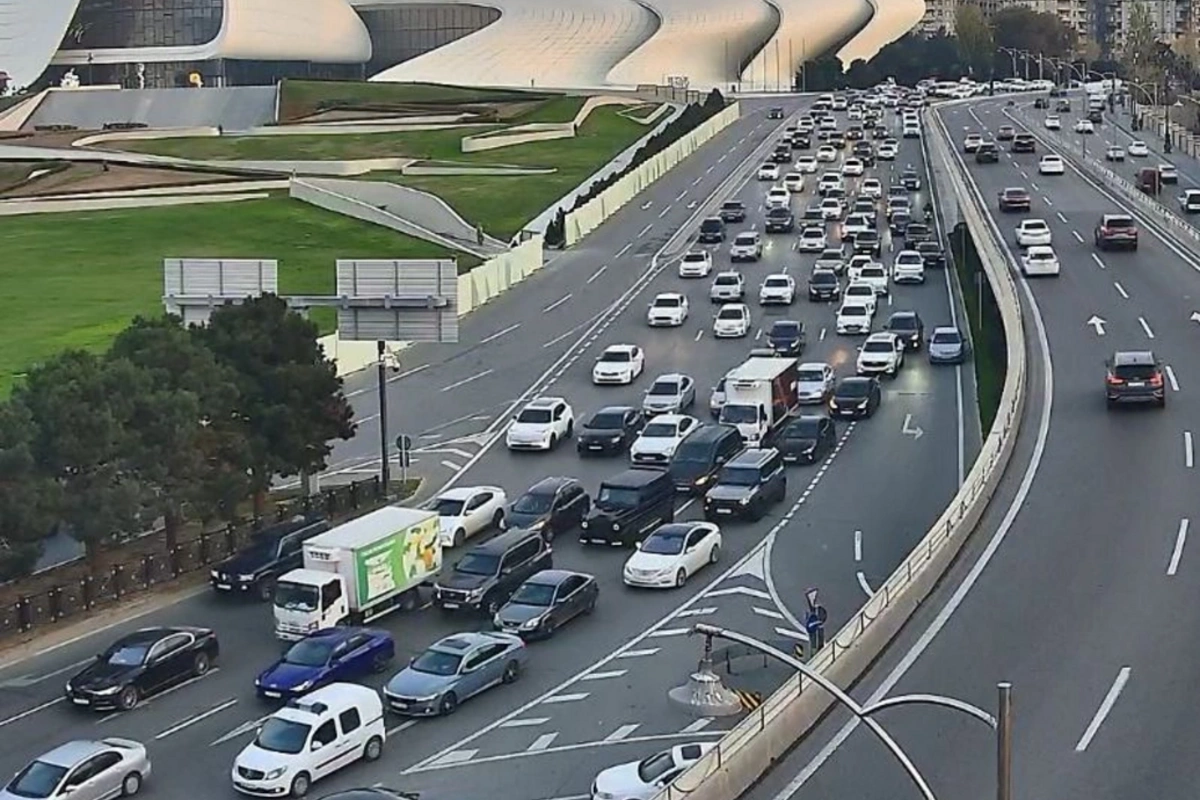 Bakıda bu yollarda sıxlıq var